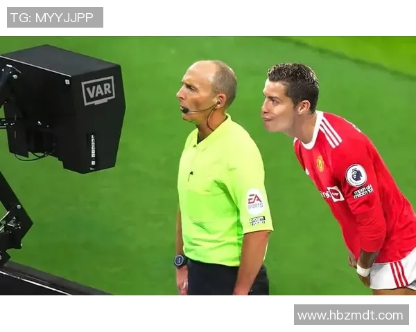 足球明星幽默回应采访问题现场大笑引发媒体热议